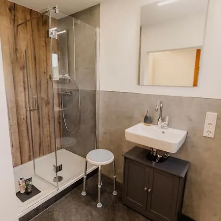 Scheid Apartment *